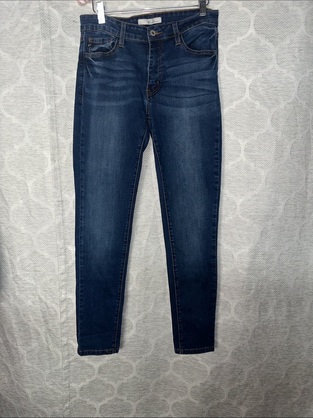 KanCan Skinny Jeans Women's Size 9 / 28 Medium Wash Stretch Denim Classic